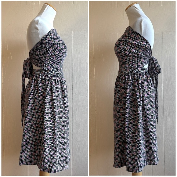Vintage Betsey Johnson Floral Polka Dot Tie Back Apron Style Sun Dress Y2K - Picture 5 of 12